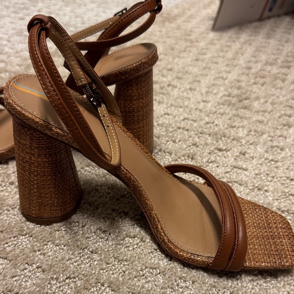 Sam Edelman Size 6.5 Strappy Brown Block Heel Sandals - Picture 6 of 8